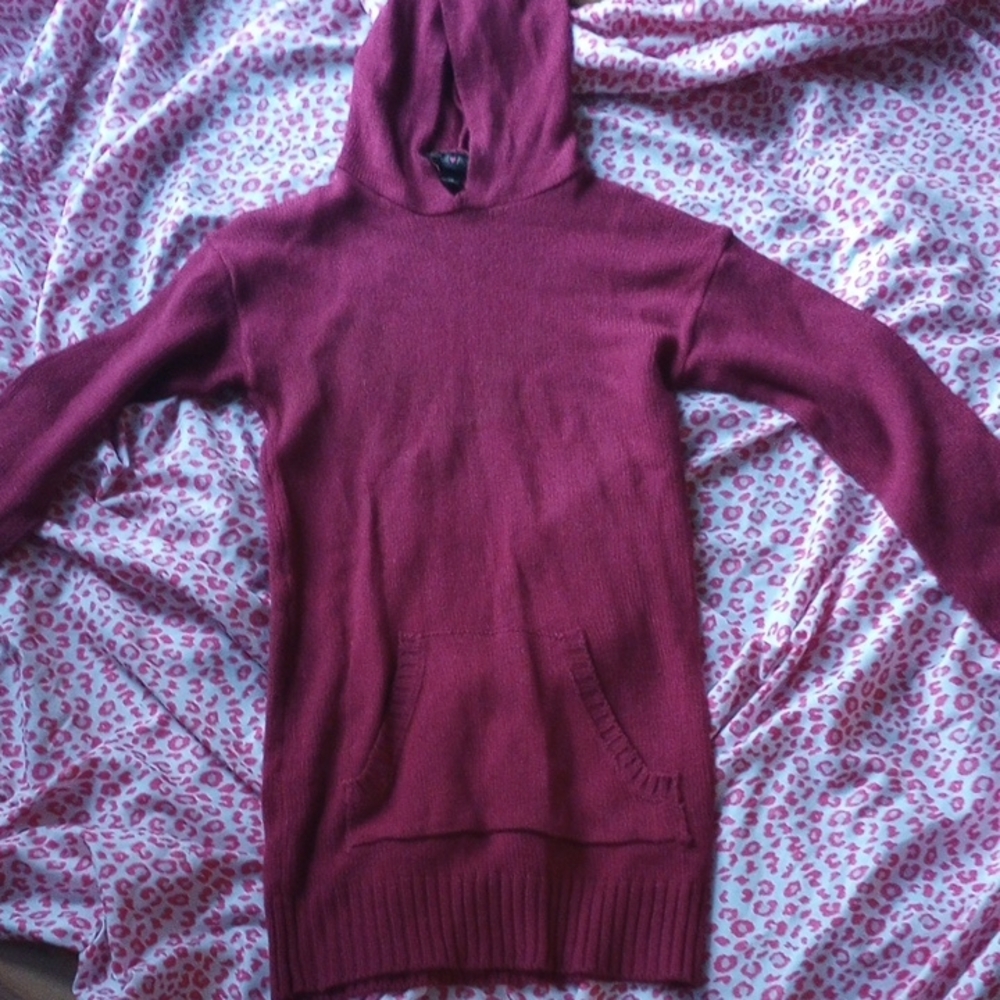 Derek Heart Maroon Hooded Sweater